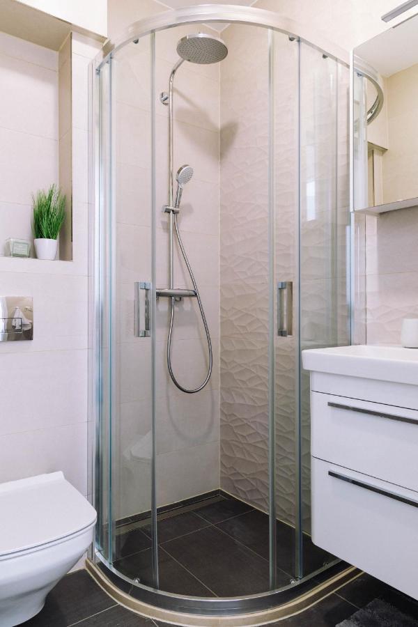 Brand New & Comfort Apartment L & L ,Free Parking + Close To Beach Dubrovnik Dış mekan fotoğraf